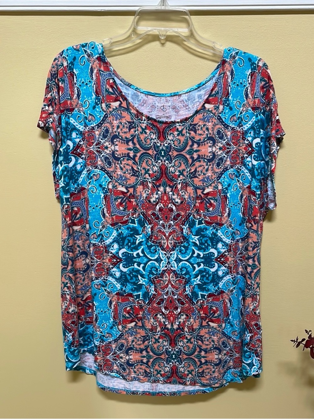 DRESS BARN TOP